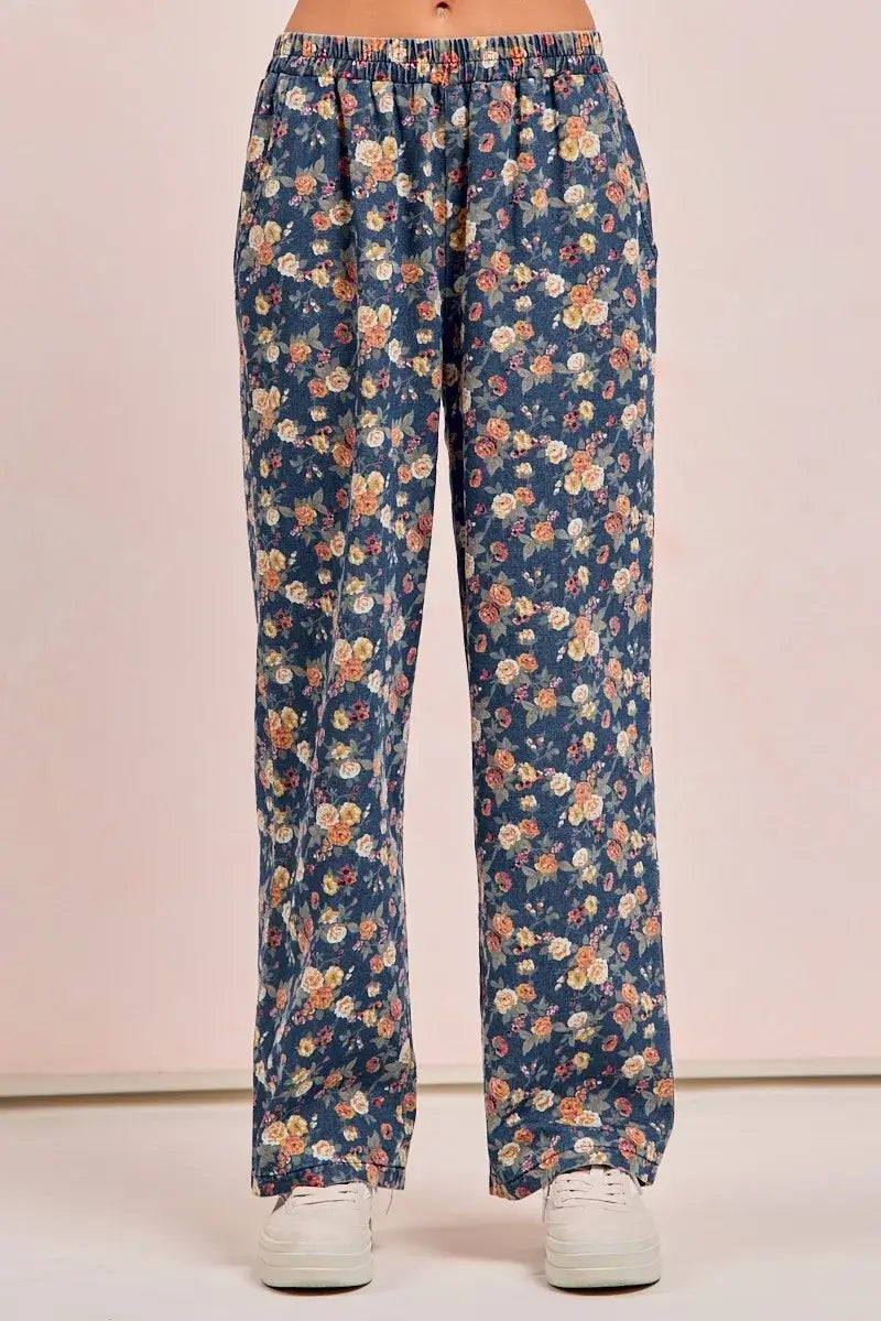 Bibi Washed Floral Print Wide Leg Jean High Waisted