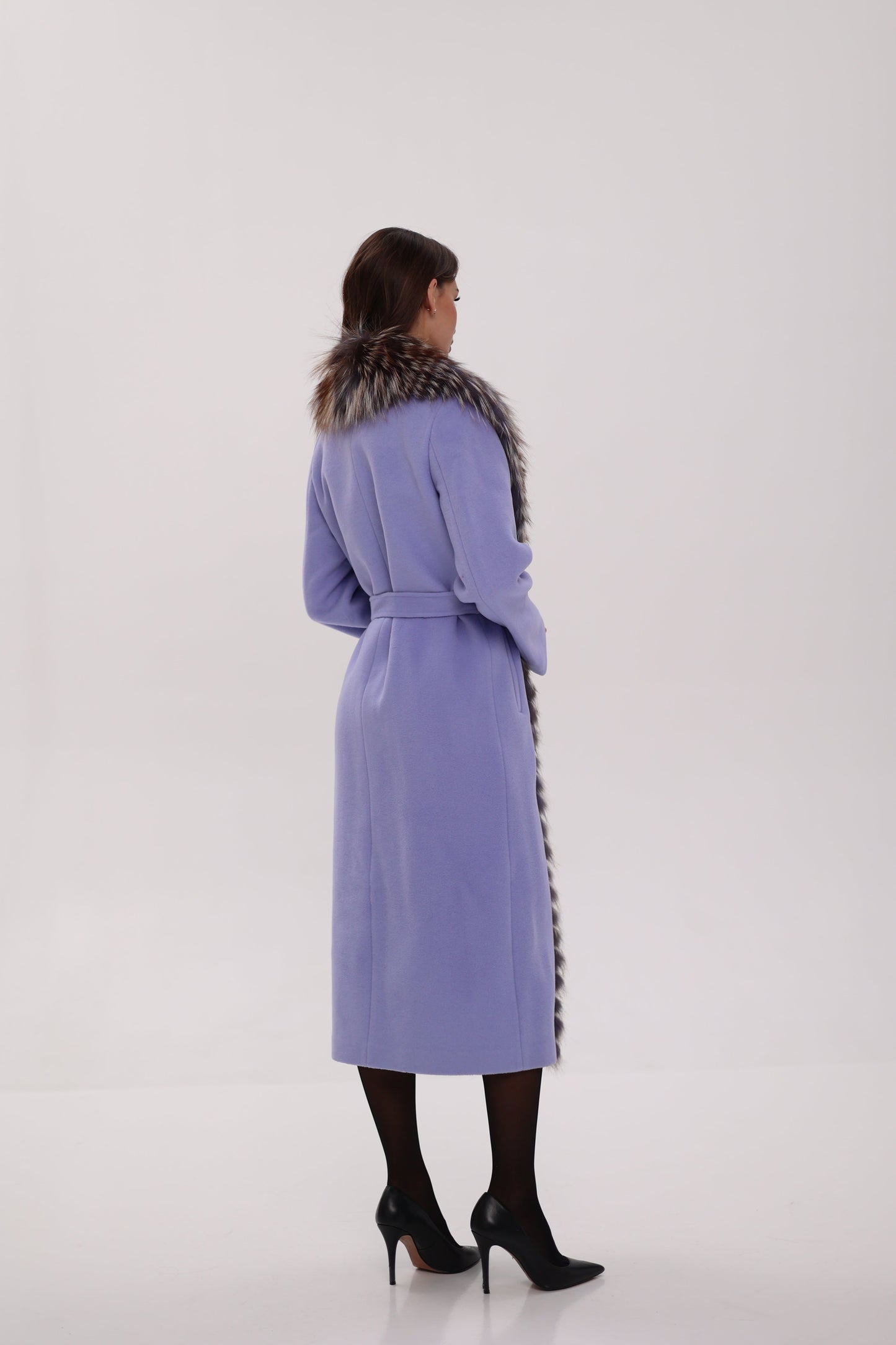 Manteau en laine vierge véritable de renard argenté couleur lavande