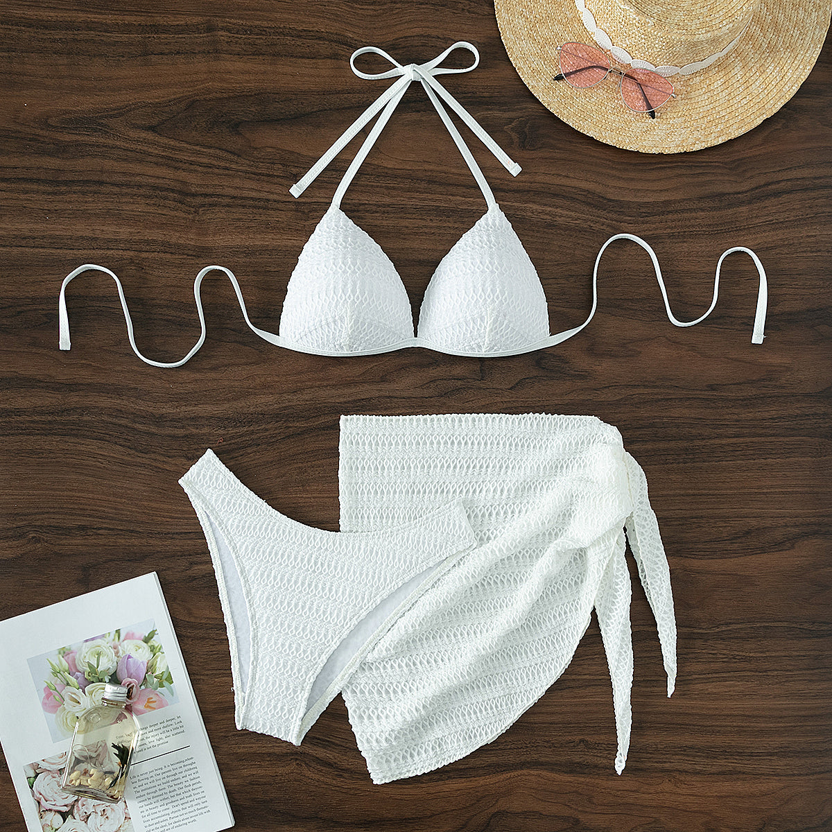 White Halter Sexy Bikini Swimsuit Swimsuit Women Three Point Bikini