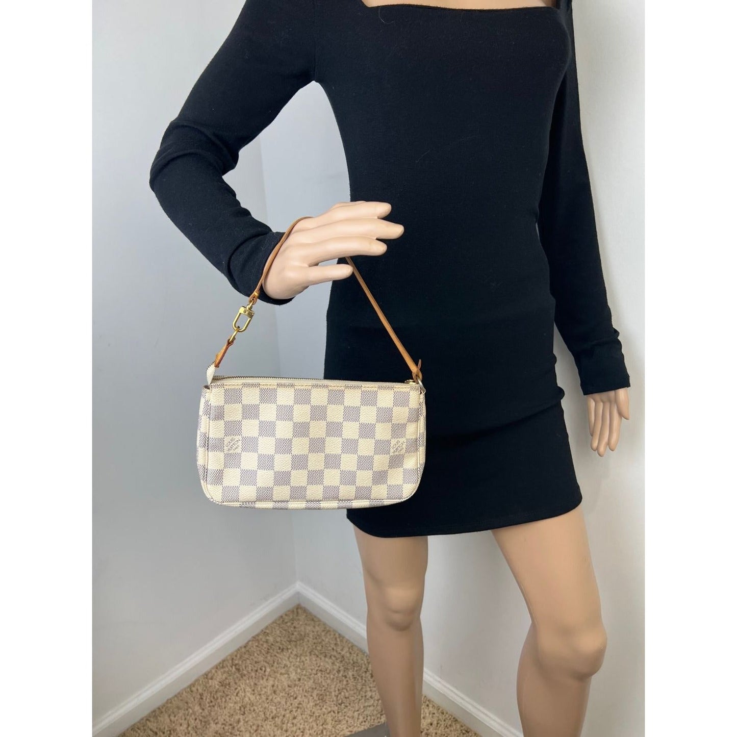 Louis Vuitton Pochette Accessories White Damier Azur Bag