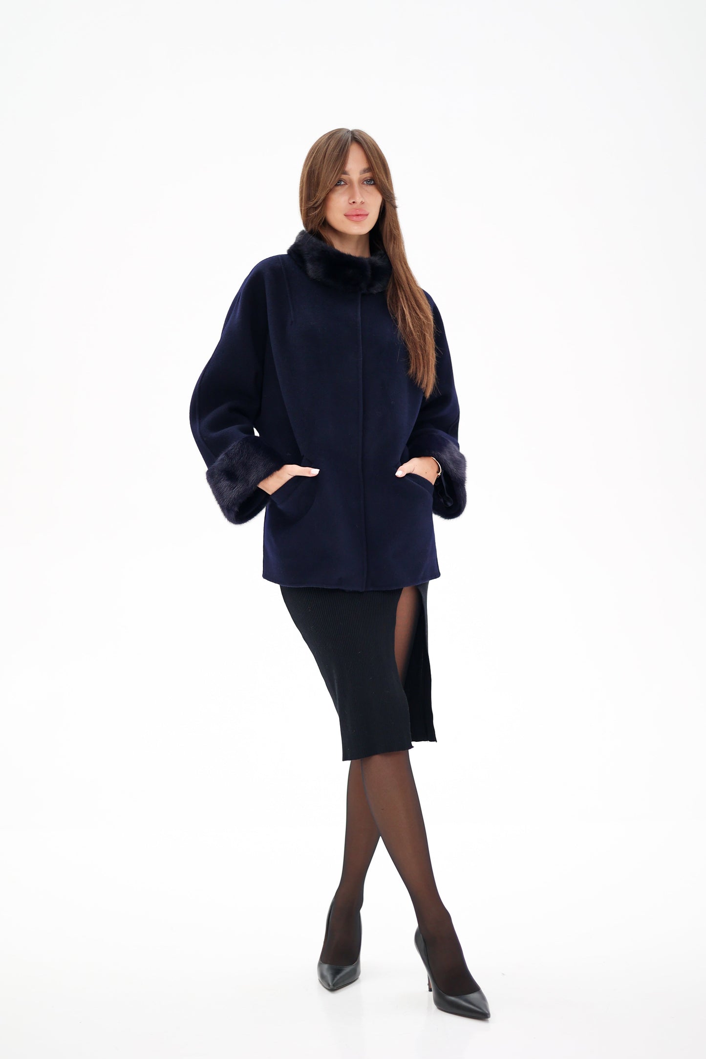 Manteau en véritable fourrure de vison et laine vierge