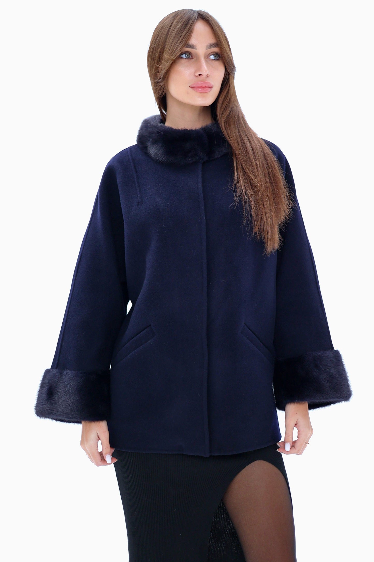 Manteau en véritable fourrure de vison et laine vierge