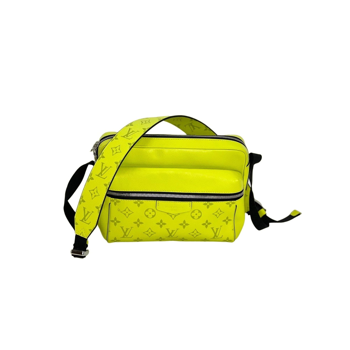 LOUIS VUITTON Taigarama Outdoor Messenger Yellow Bag