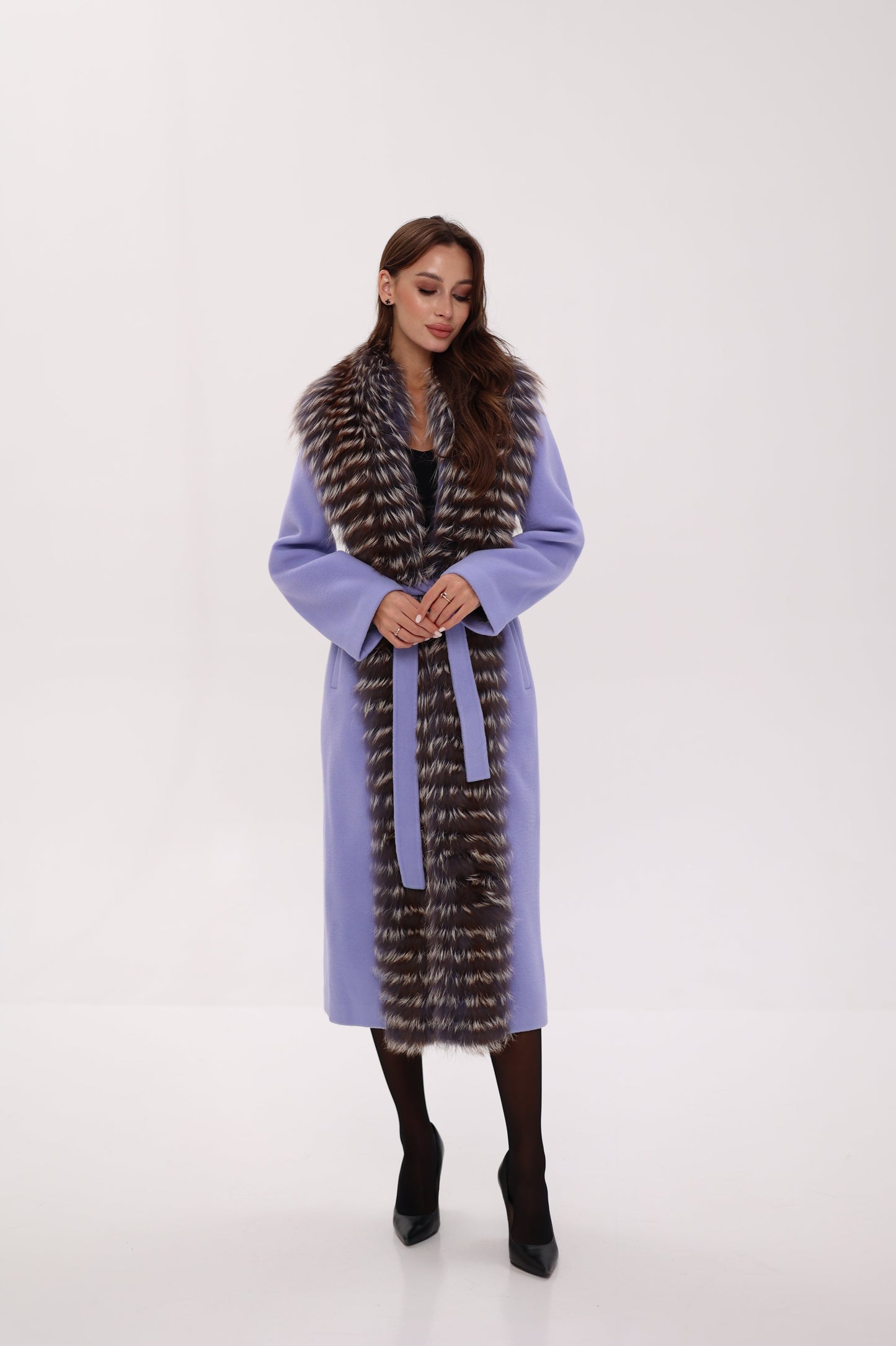 Manteau en laine vierge véritable de renard argenté couleur lavande