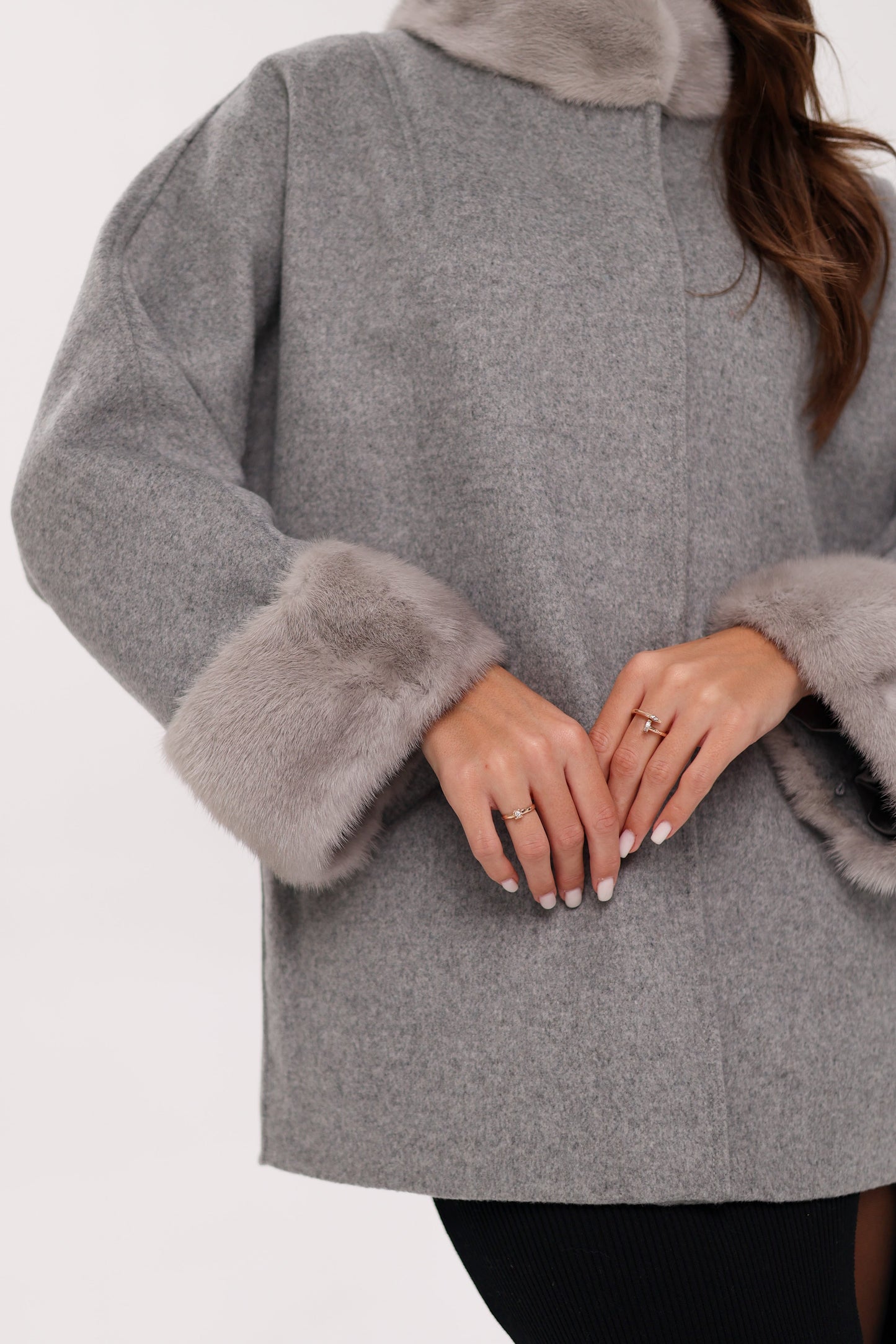 Manteau en véritable fourrure de vison et laine vierge
