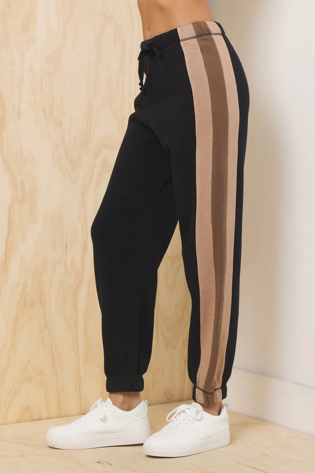 Vintage Havana Black & Tan Latte Fleece Jogger