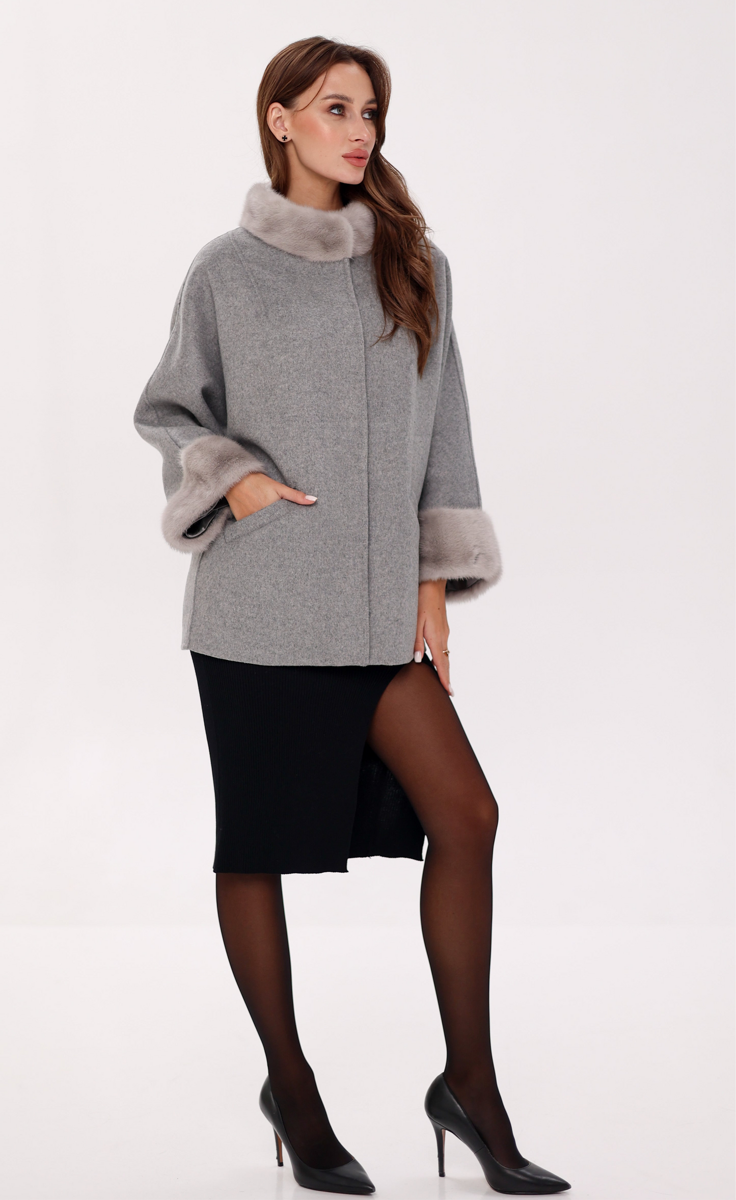 Manteau en véritable fourrure de vison et laine vierge
