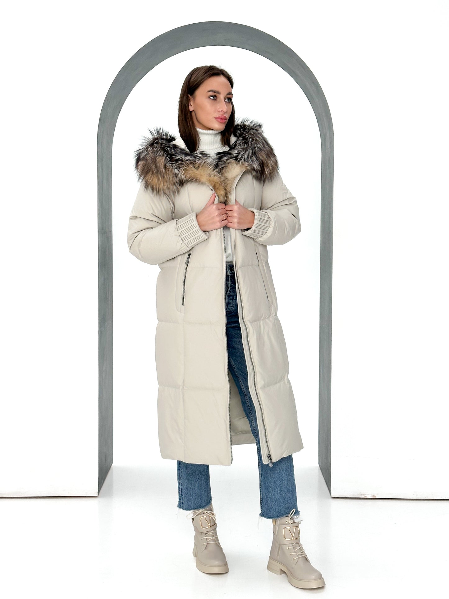 Manteau Alice en duvet de renard argenté véritable