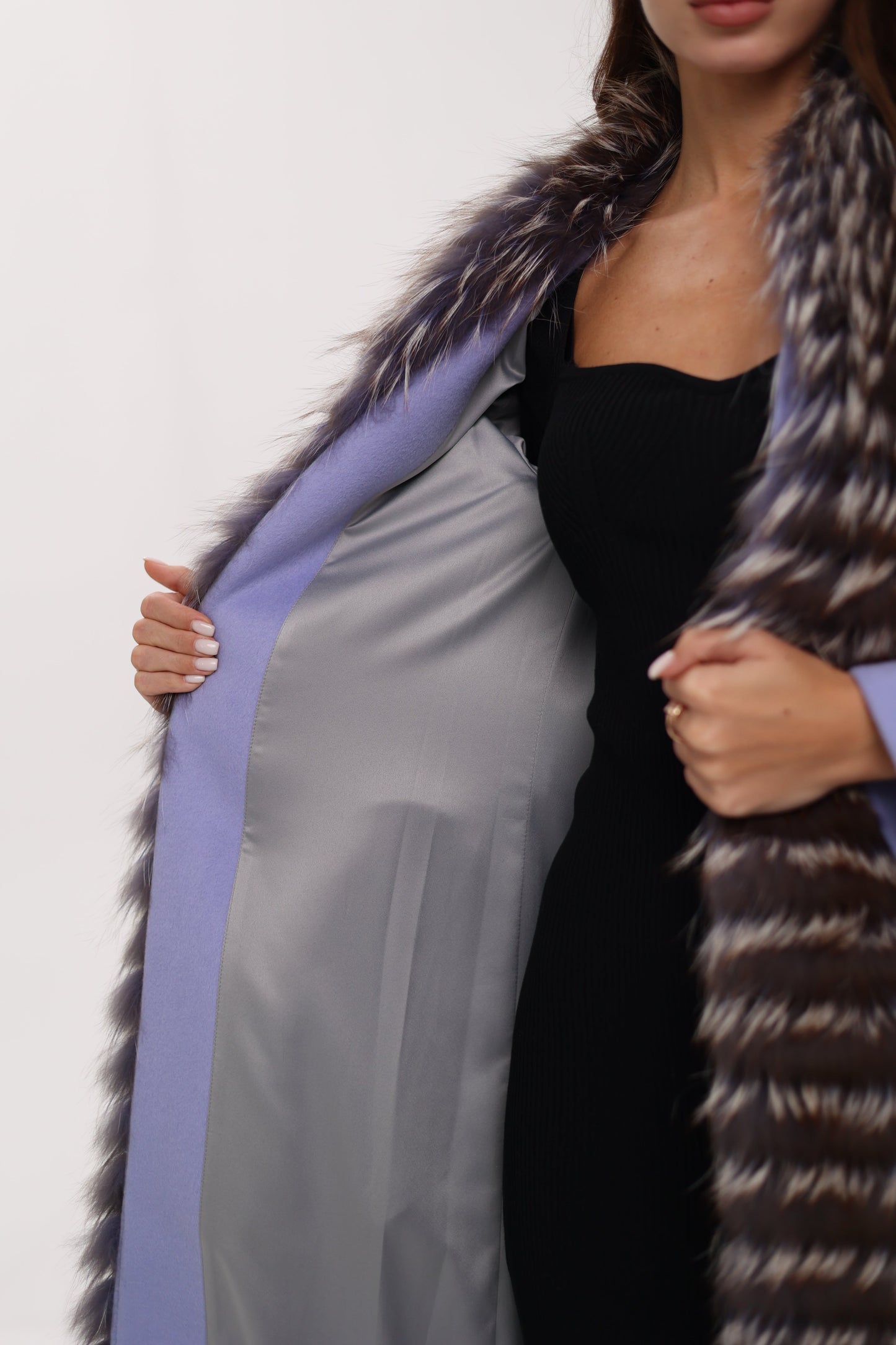 Manteau en laine vierge véritable de renard argenté couleur lavande