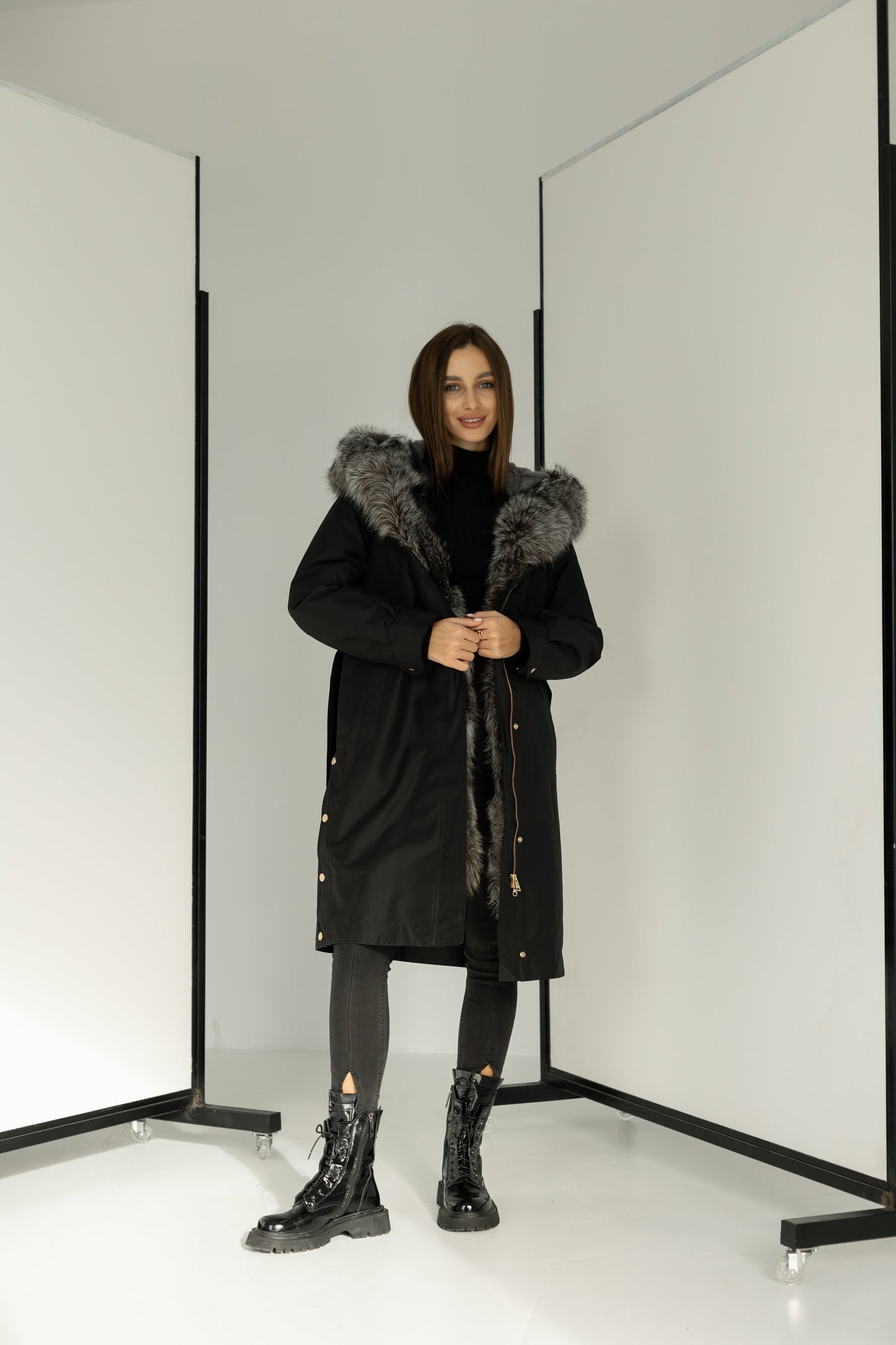 Parka isolée en fourrure de lapin et fourrure de renard argenté véritable