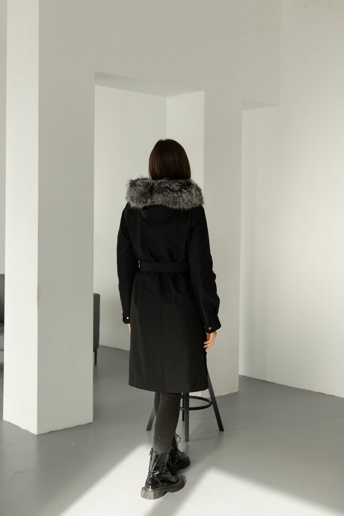 Parka isolée en fourrure de lapin et fourrure de renard argenté véritable