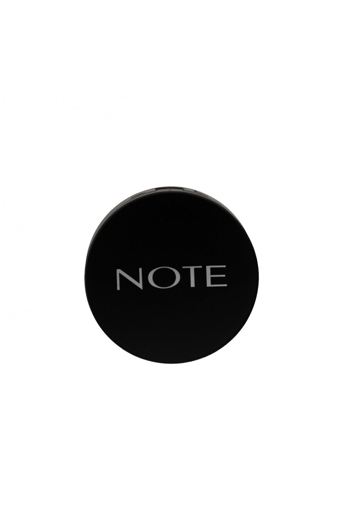 Note Cosmetics Luminous Silk Single Eyeshadow 18 Beige with Pink