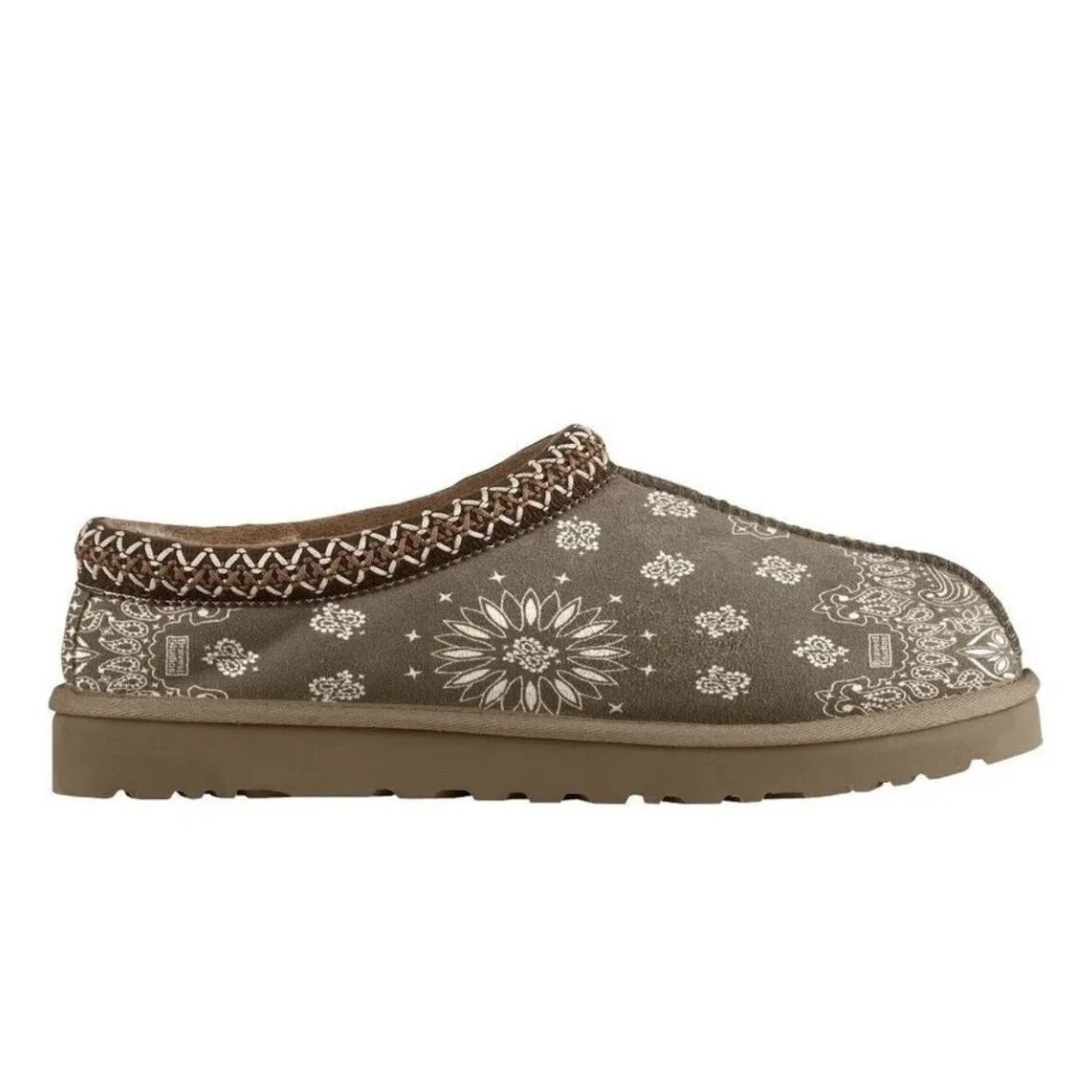 Bravest Studios Brown Paisley Slippers