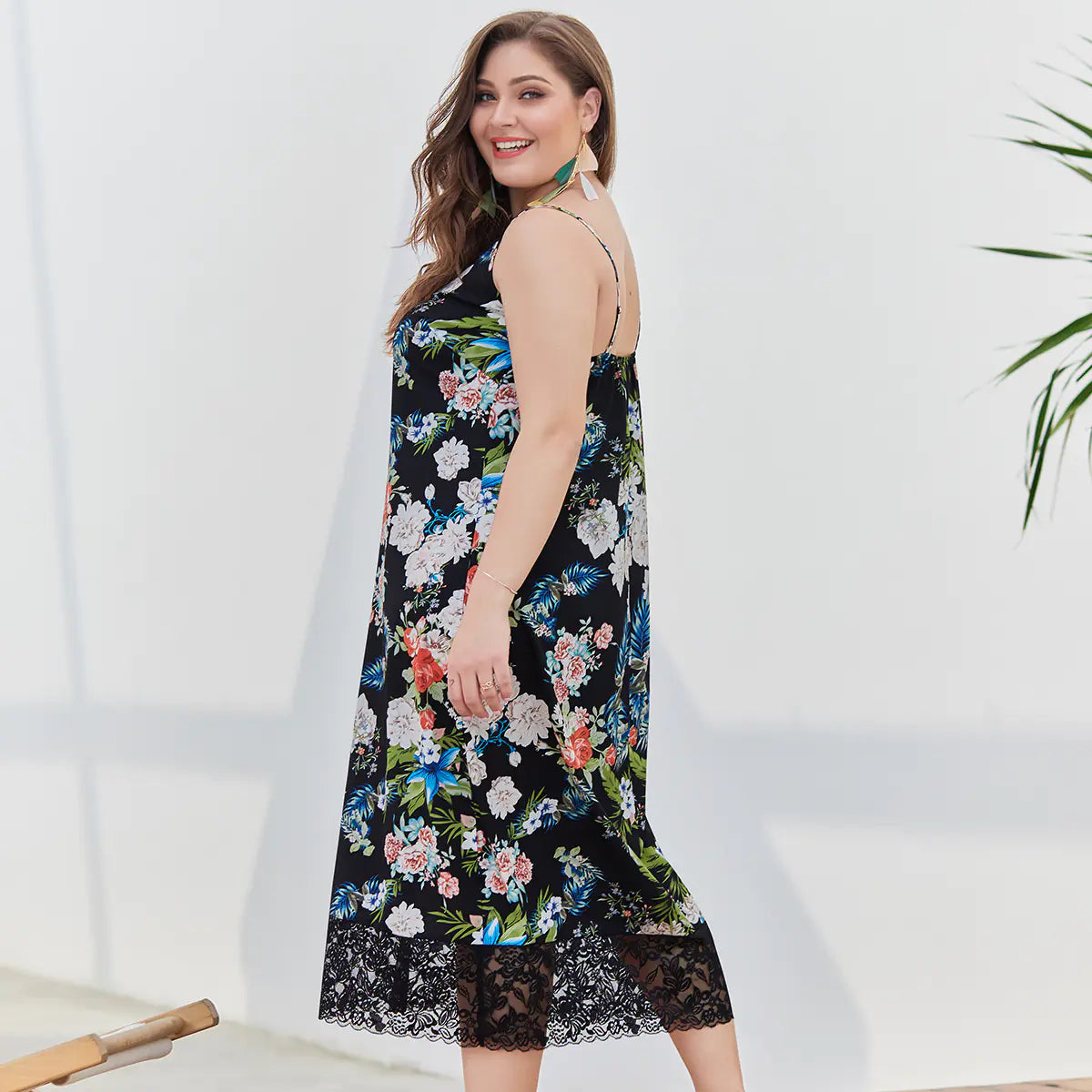 Plus Size Floral Print Maxi Dress with Spaghetti Straps