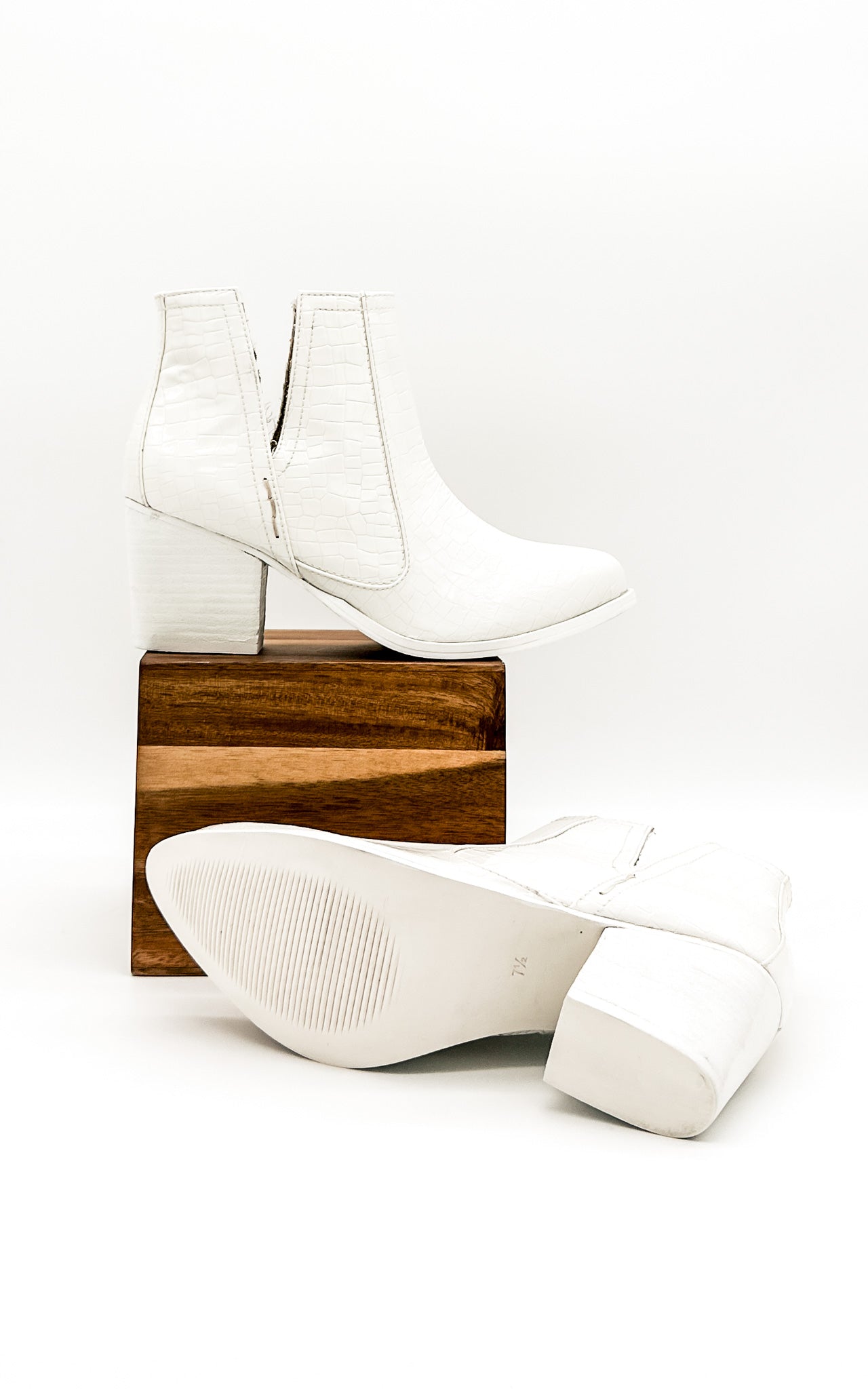 Bottines Tarim en croco blanc