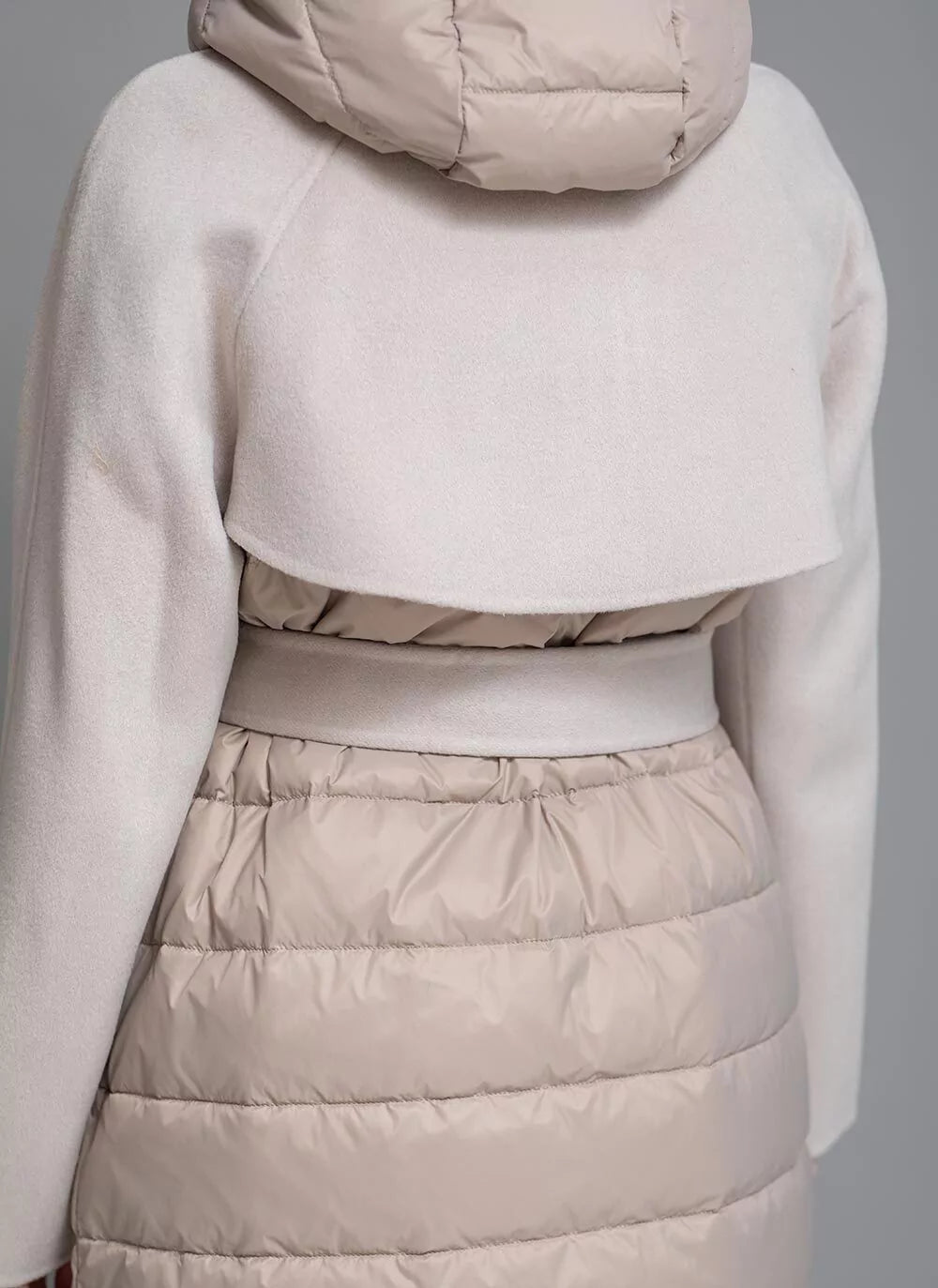 Manteau en laine et duvet Kennedy à franges de luxe beige