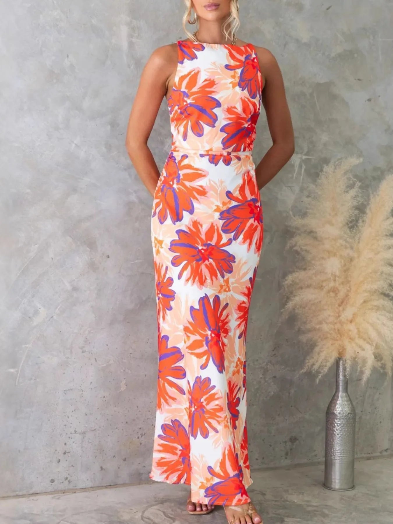 Printed Backless Sleeveless Maxi Dress