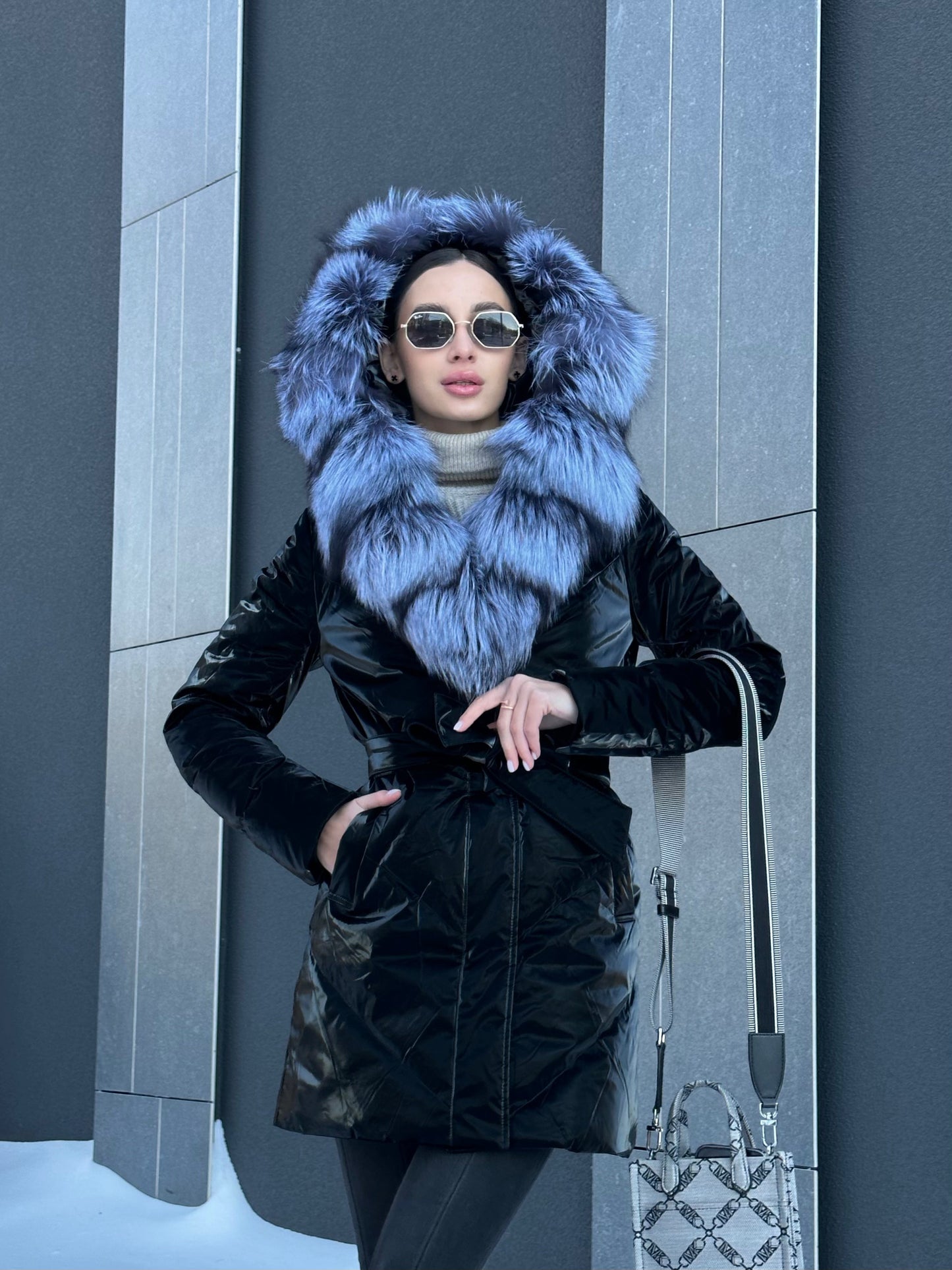 Manteau en duvet et fourrure de renard argenté véritable