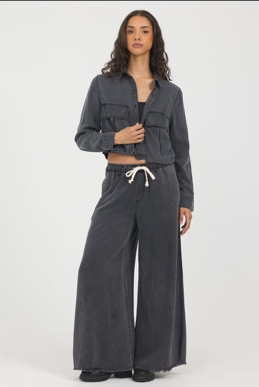 Vintage Havana Charcoal Tencel Pant