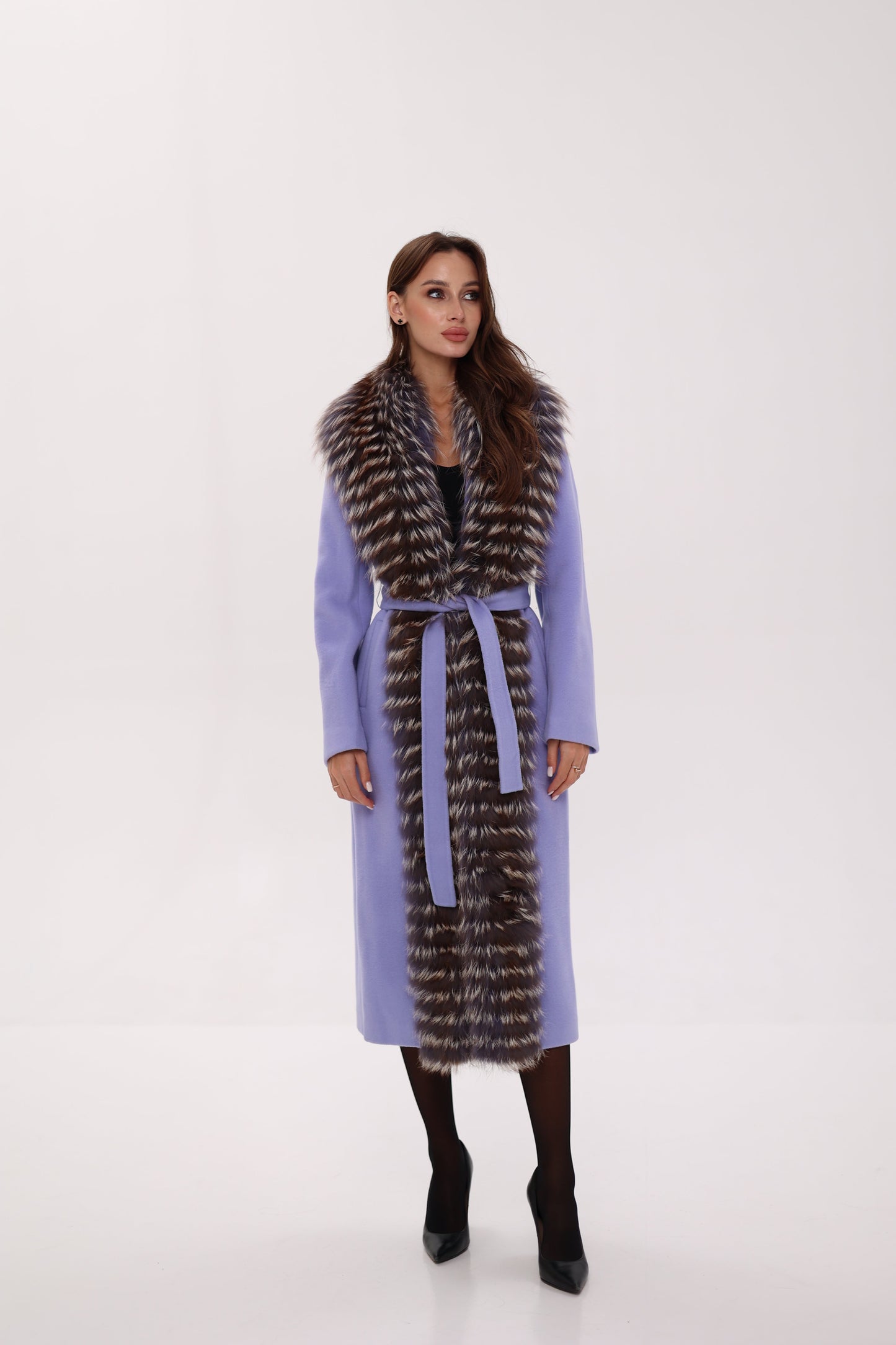 Manteau en laine vierge véritable de renard argenté couleur lavande