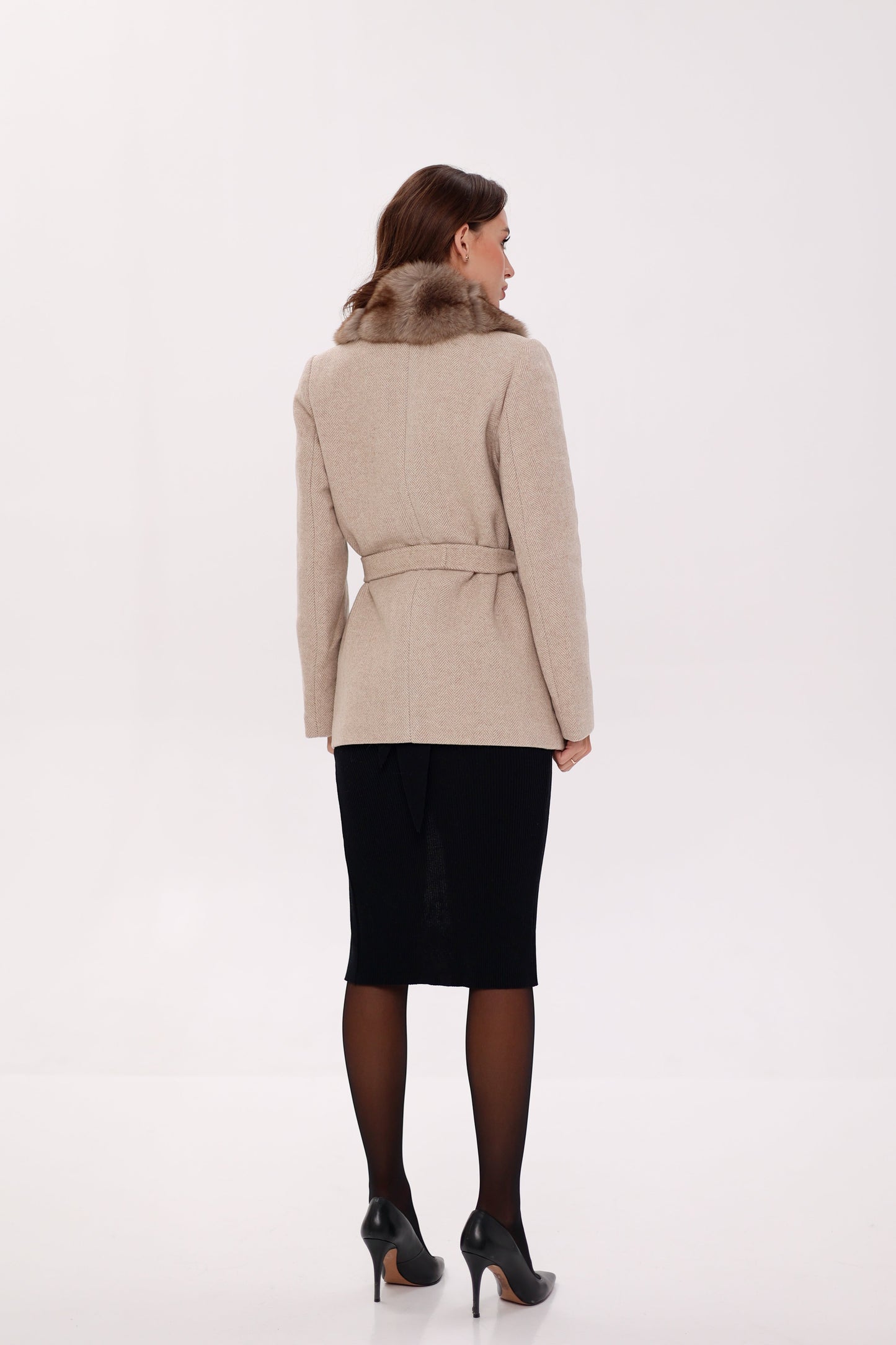 Manteau en laine vierge et fourrure de renard polaire véritable couleur nude