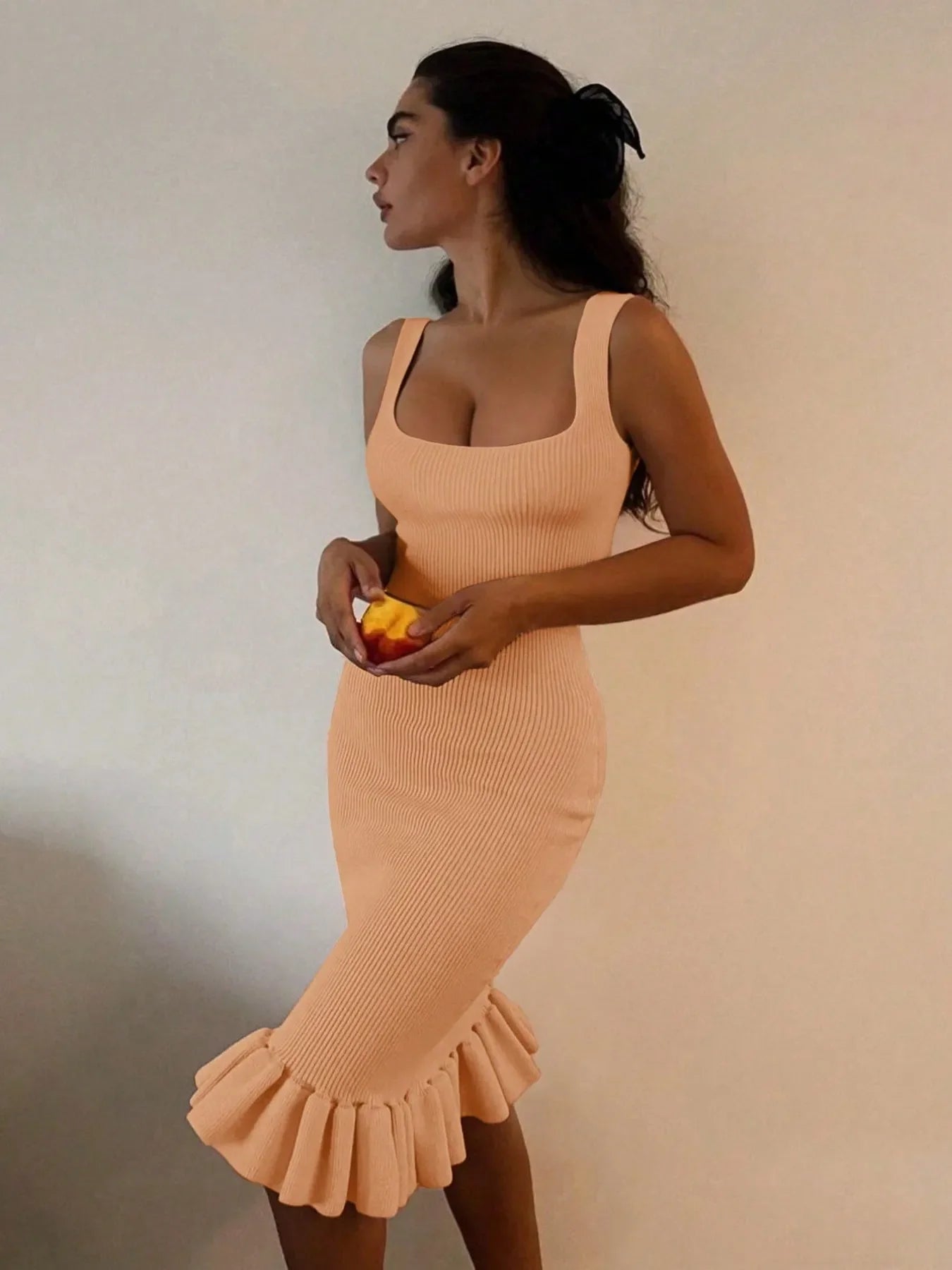Ribbed Knit Bodycon Mermaid Dress with Ruffle Hem