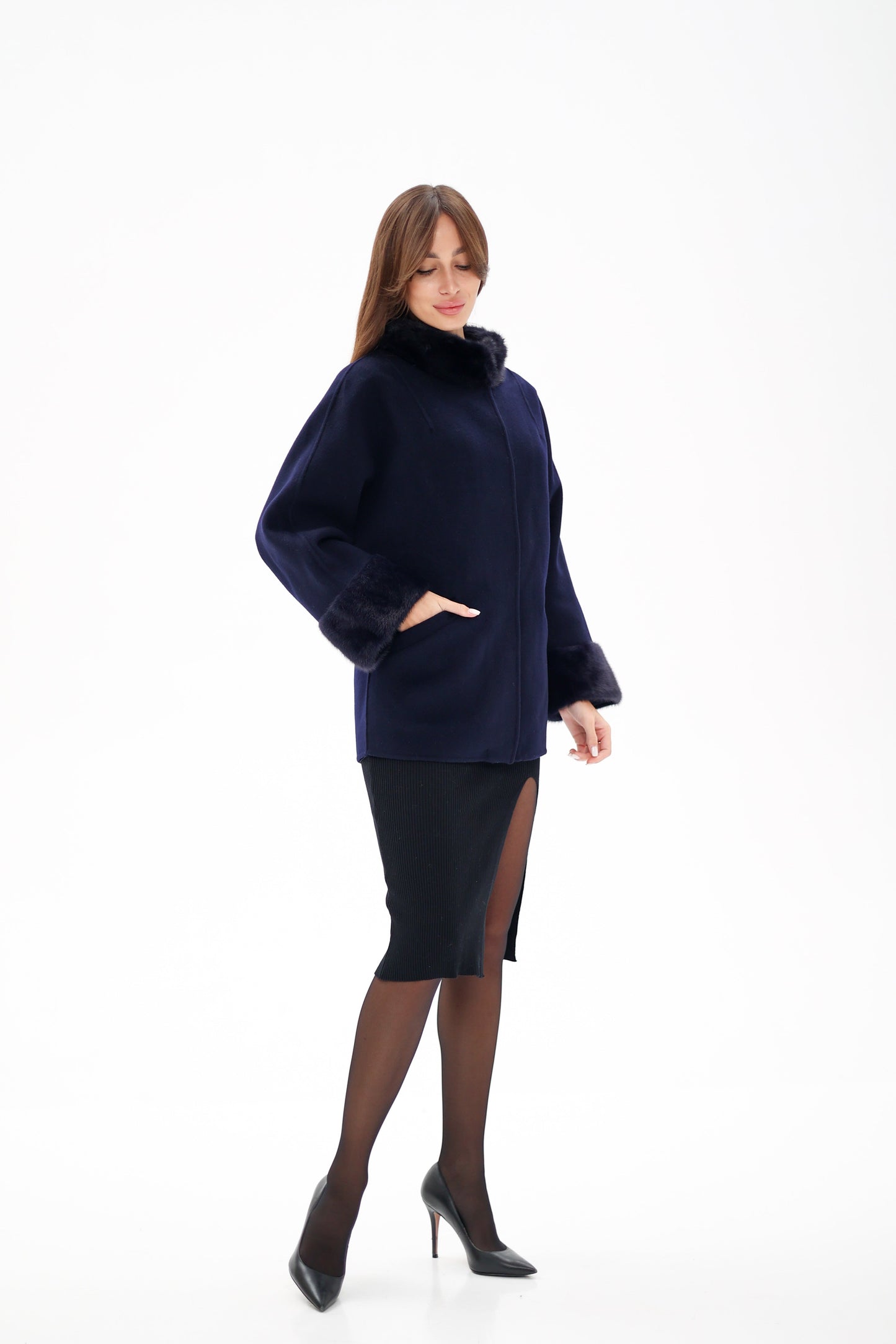Manteau en véritable fourrure de vison et laine vierge