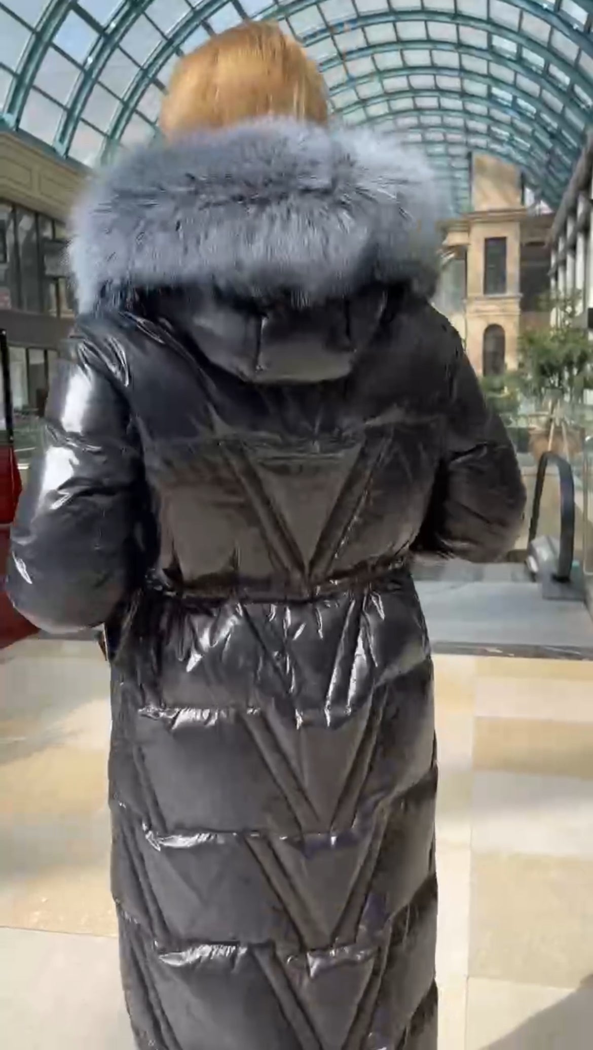 Manteau en duvet et fourrure de renard argenté véritable