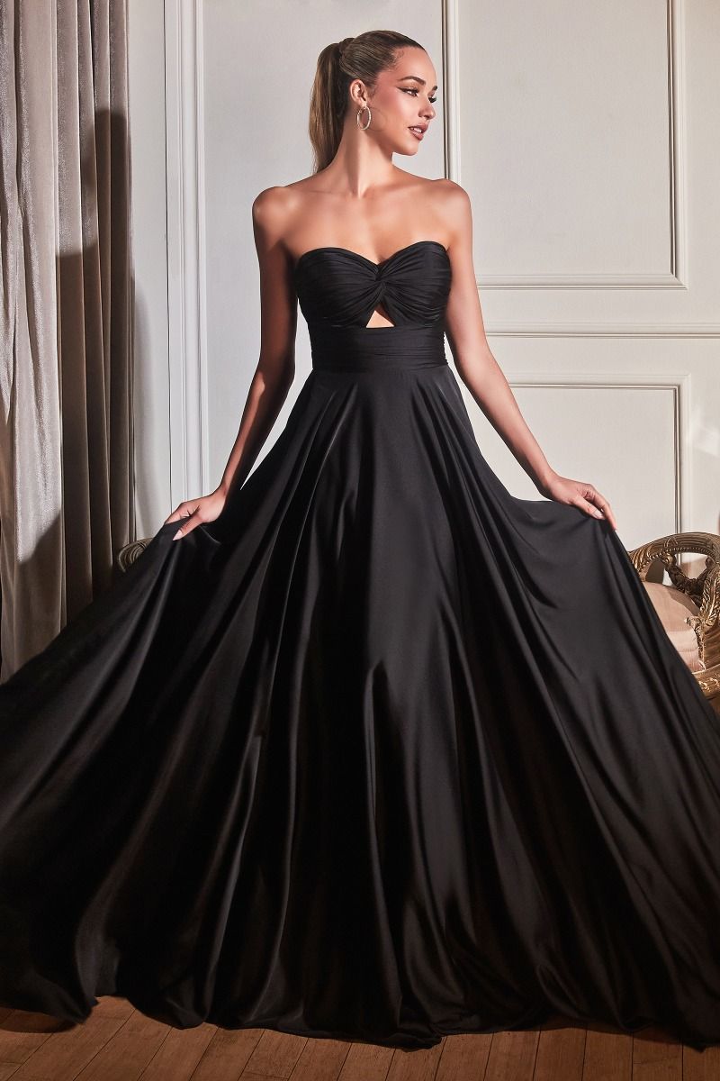 Robe trapèze bustier en satin à col trou de serrure 