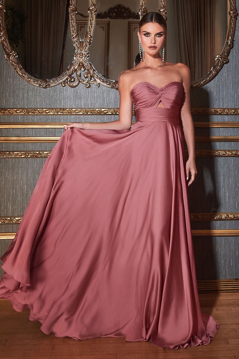 Robe trapèze bustier en satin à col trou de serrure 