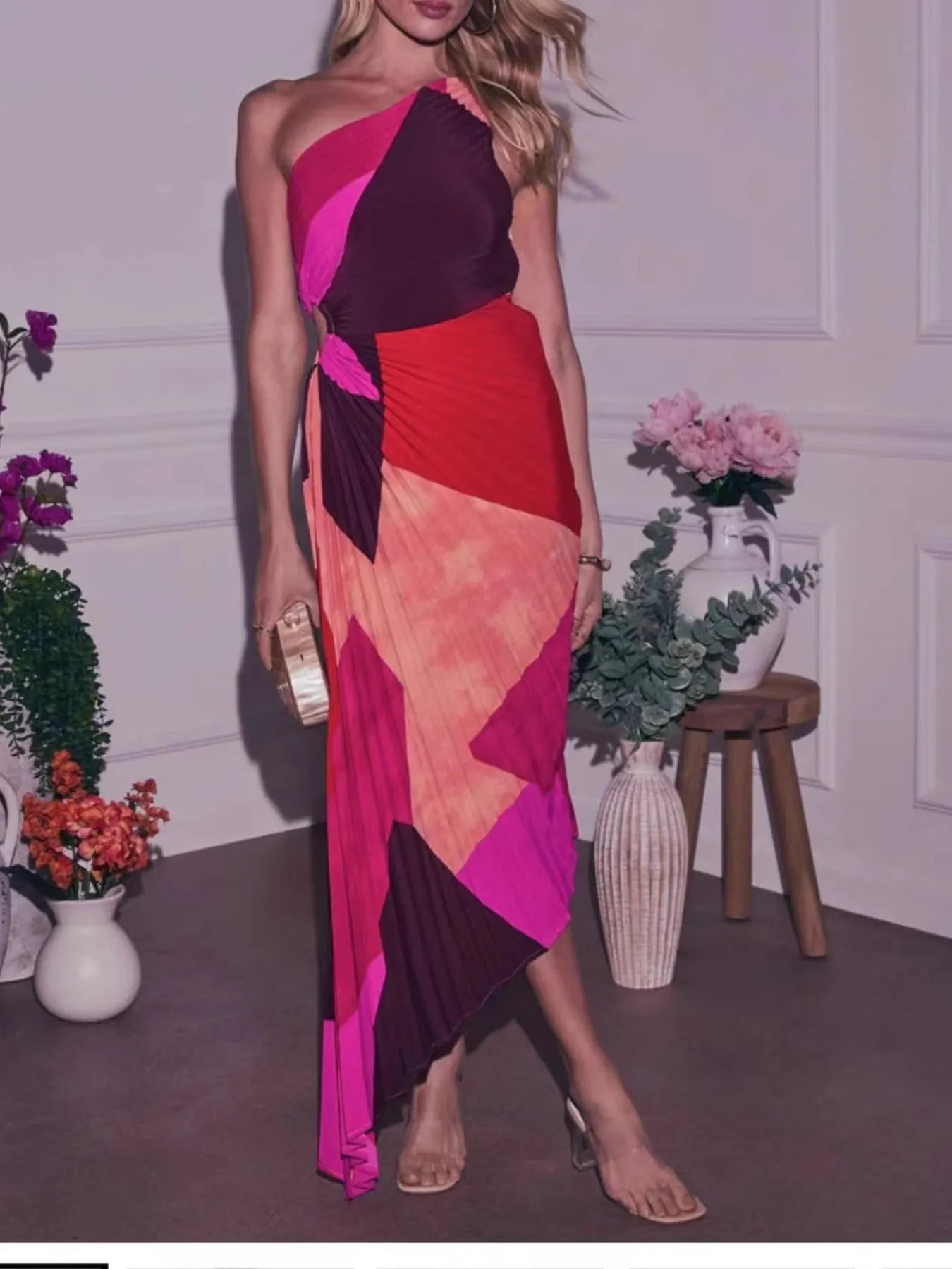 Single Shoulder Floral Pleated Dress