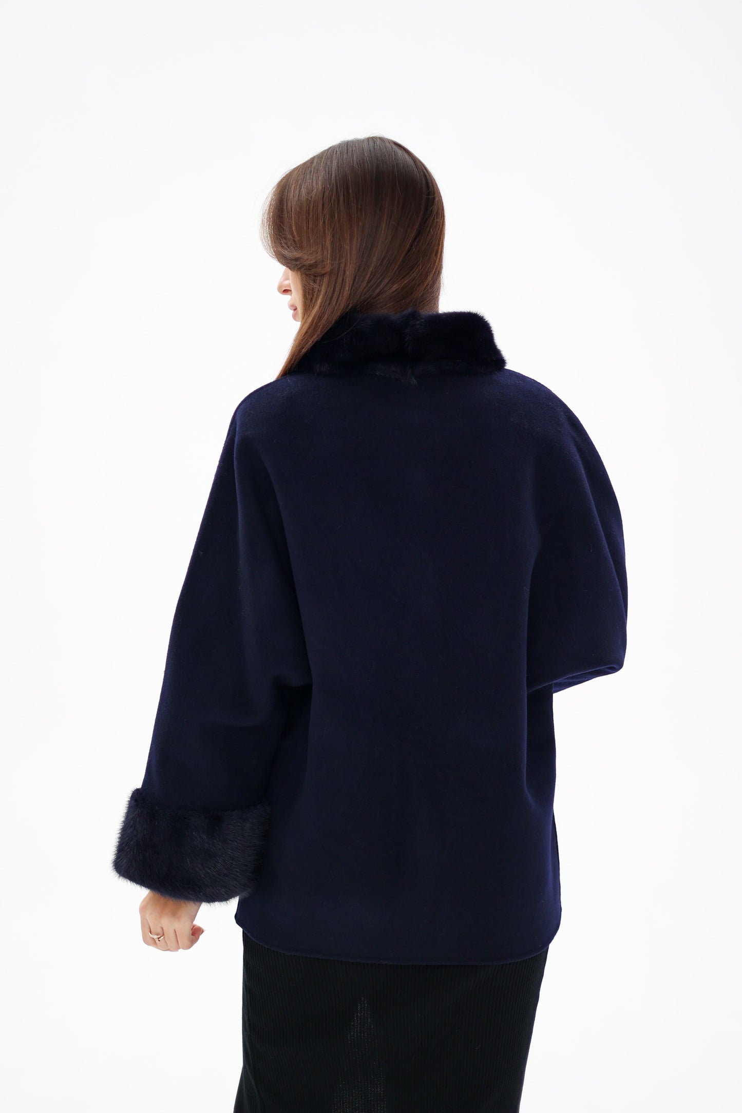 Manteau en véritable fourrure de vison et laine vierge