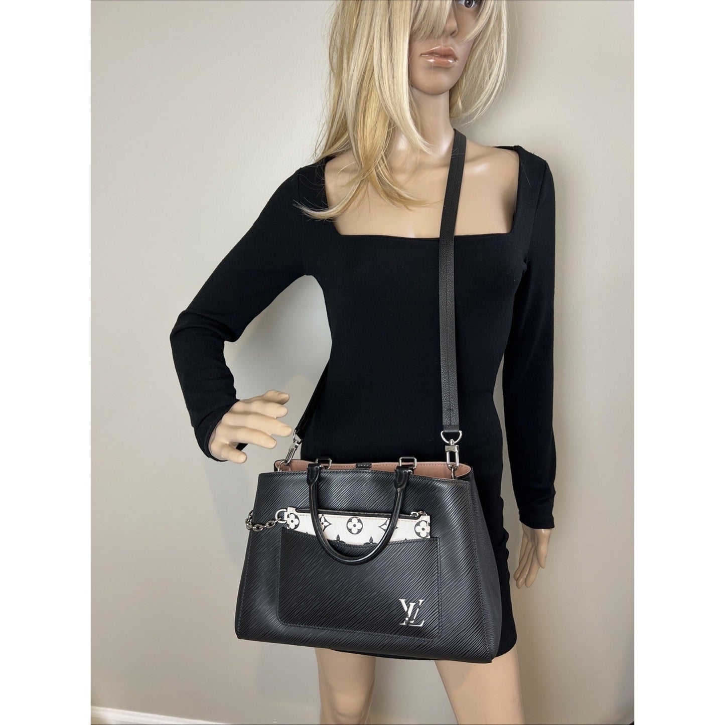 Louis Vuitton Epi Marelle MM Sac fourre-tout en cuir noir