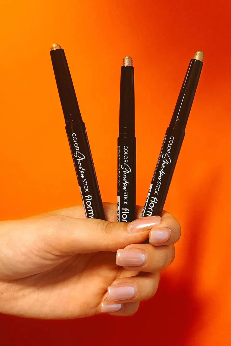 Flormar Color Shadow Highly Pigmented & Shimmery Elevator Pencil Eye Shadow 1.6g - 005 Icy Pink