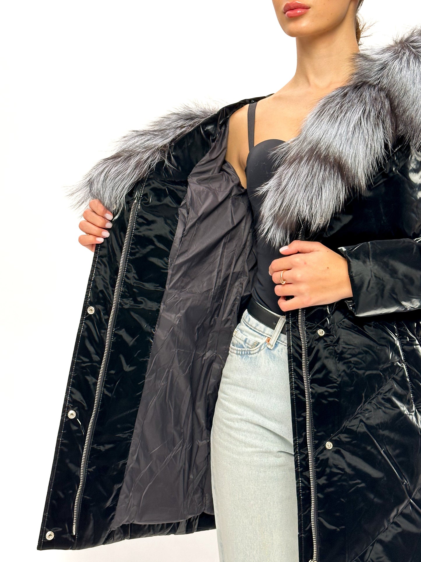 Manteau en duvet et fourrure de renard argenté véritable