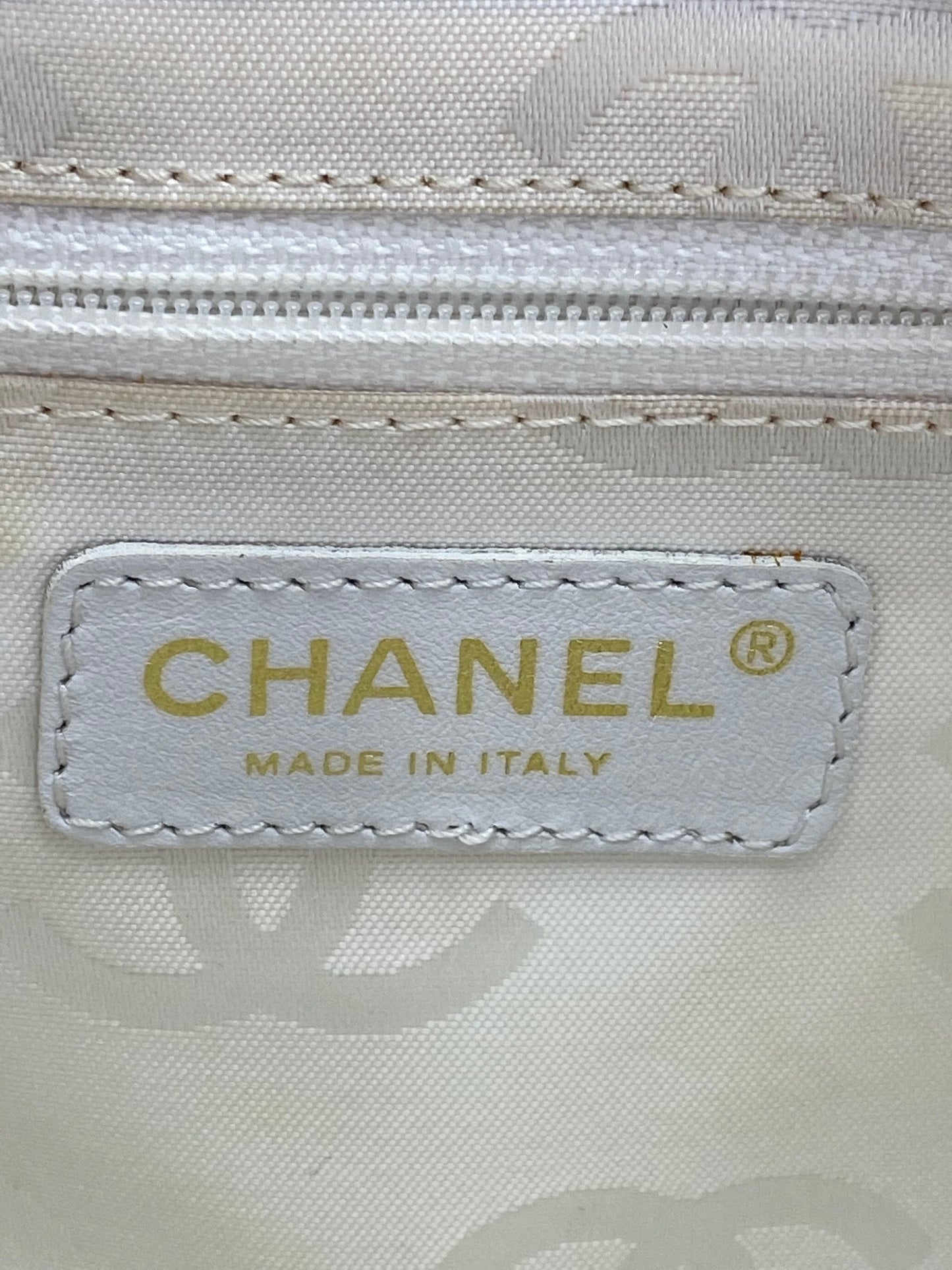 Chanel Triple CC Logo Medium Pink Patent Leather Tote Shoulder Bag Pre owned