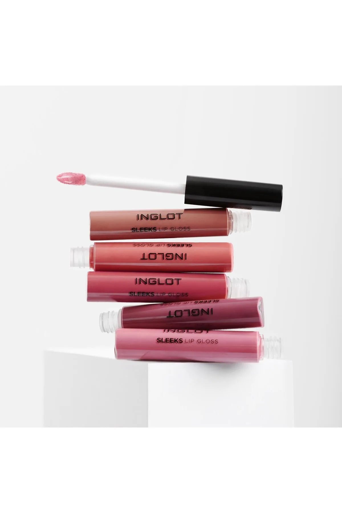 Rouge à lèvres crème Inglot Sleeks - 90NF