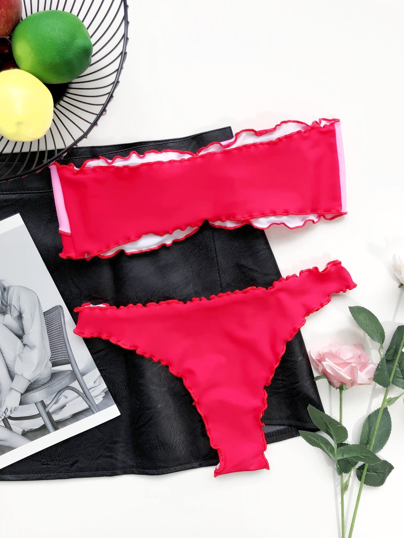 Sexy Patchwork Chest-Wrapped Bikini Swimsuit