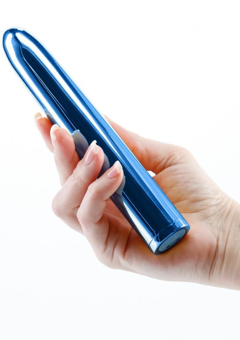 Chroma Classic Rechargeable Vibrator – 7 Inches