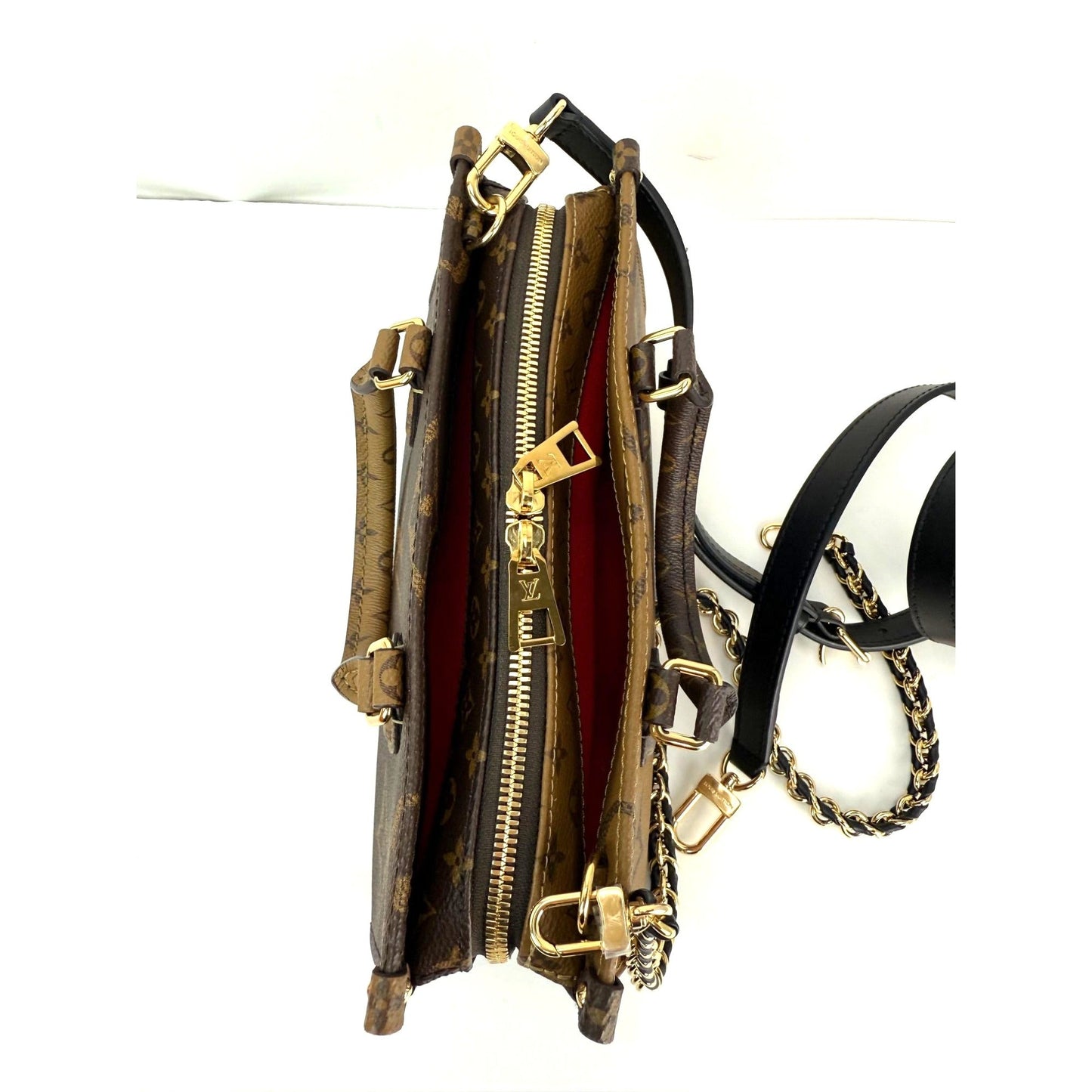 Sac bandoulière Louis Vuitton Onthego East West Chain