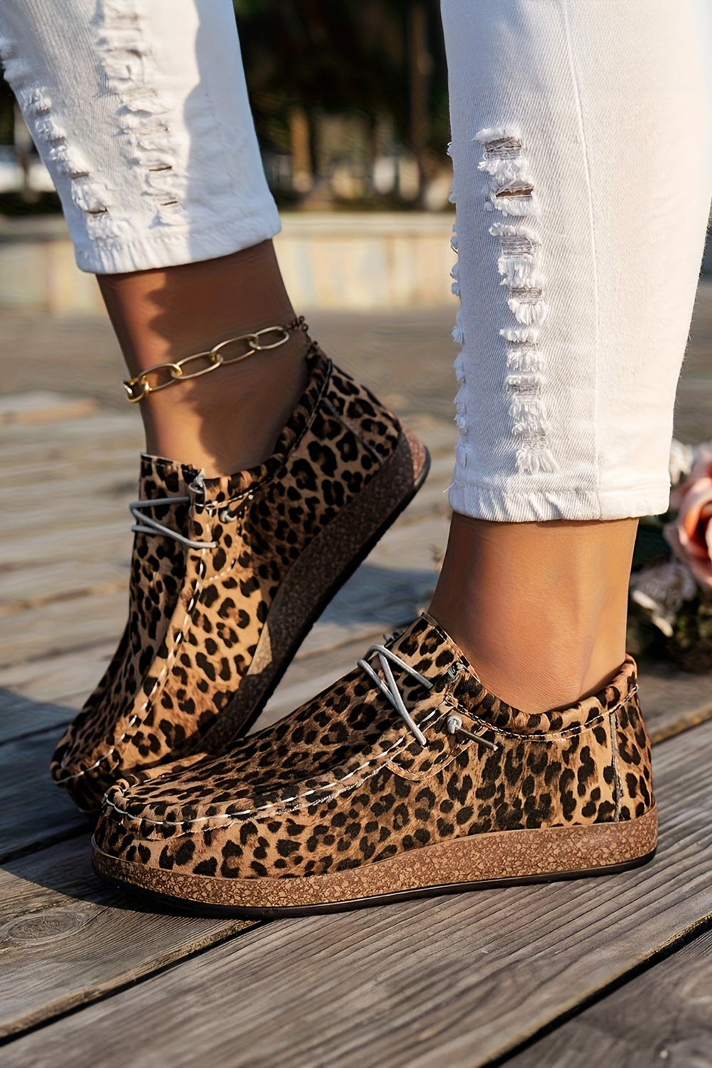 Chestnut Lightweight Leopard Print Lace Up Casual Shoes