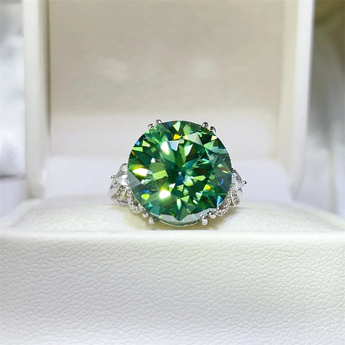 10 Carat Moissanite 925 Sterling Silver Ring