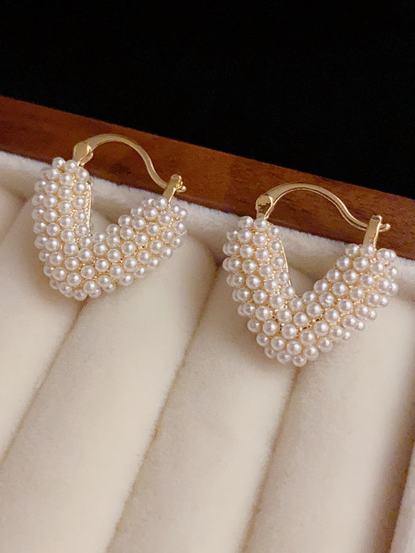 Modern sweet millet beads love heart sweet and cool niche design earrings