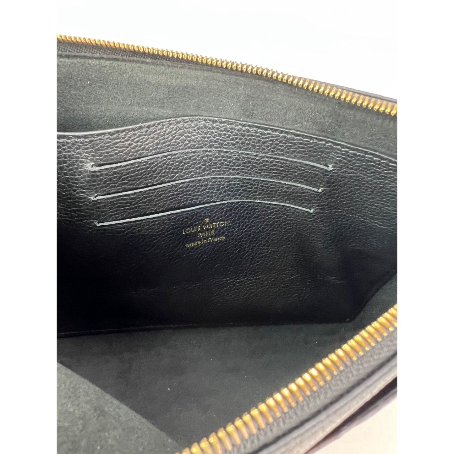 Louis Vuitton Melanie MM Sac à main Empriente Pochette en cuir noir